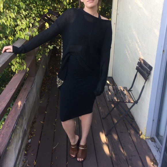 Sequin back sweater - Picture 2 of 6